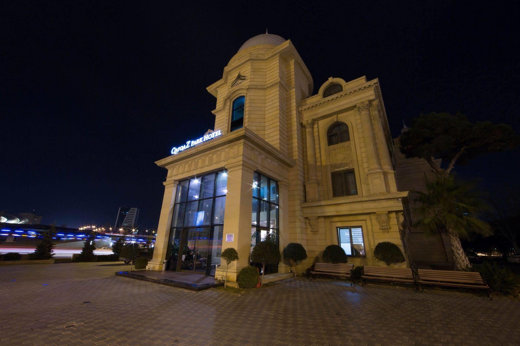 Qafqaz Park Hotel Bakú Exterior foto