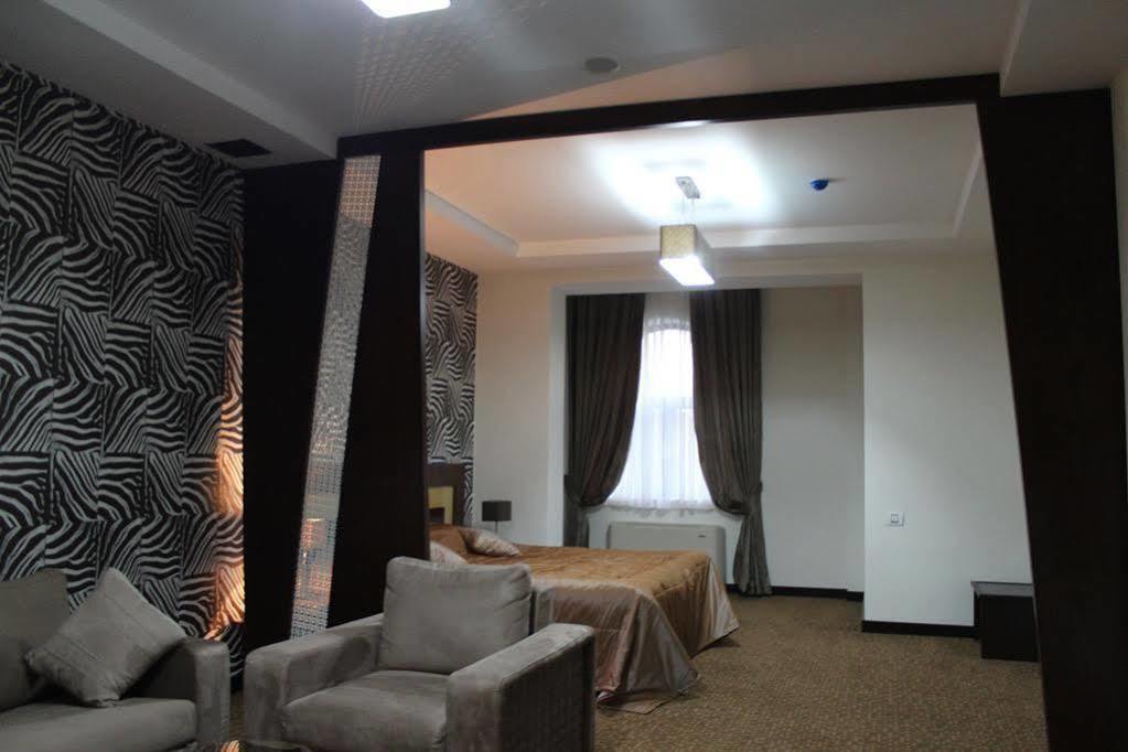 Qafqaz Park Hotel Bakú Exterior foto
